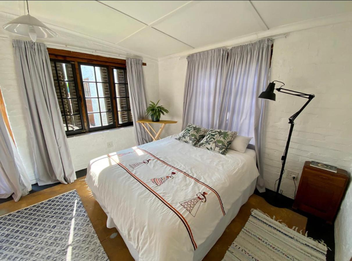 Hermanus Whale Cottage Bagian luar foto